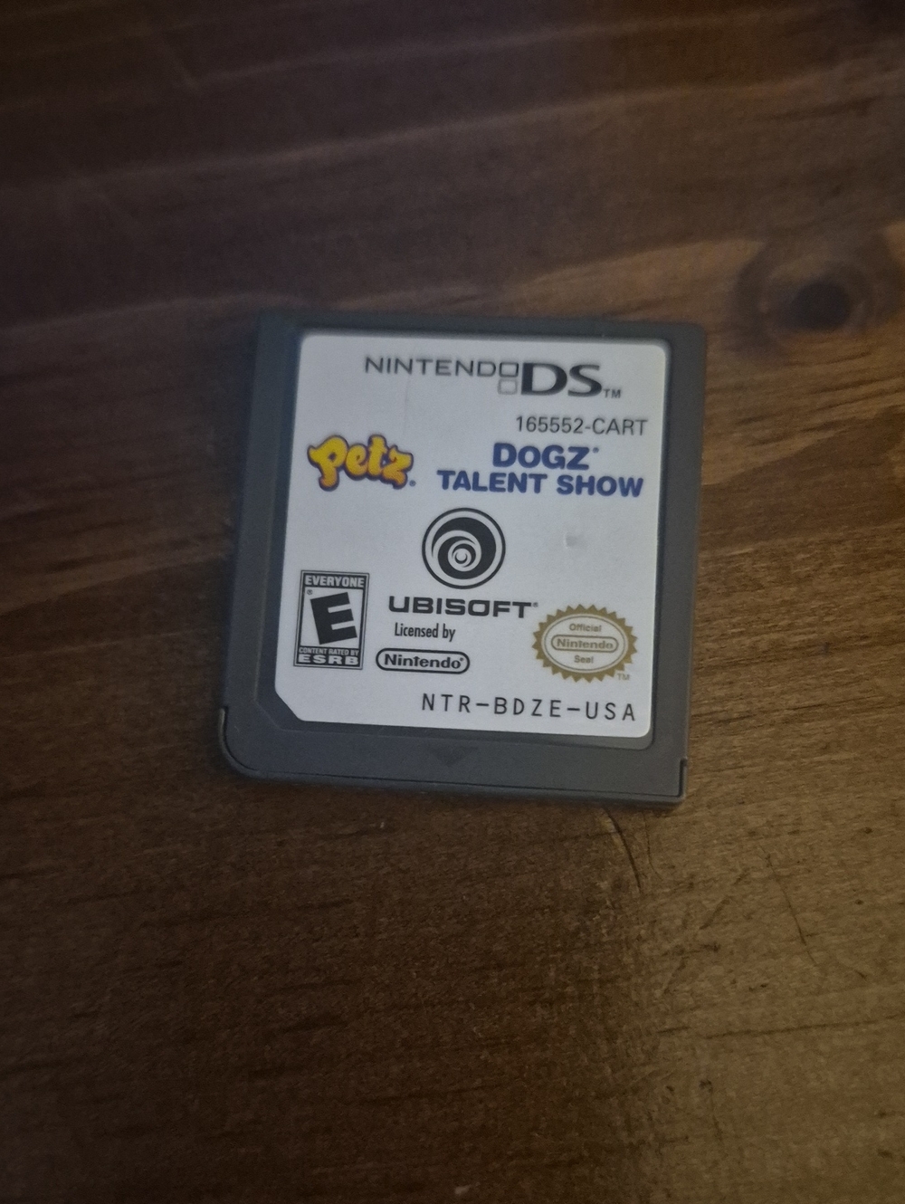 Nintendo DS Game Cartridge - Petz Dogz Talent Show (Ubisoft) - Gray/White